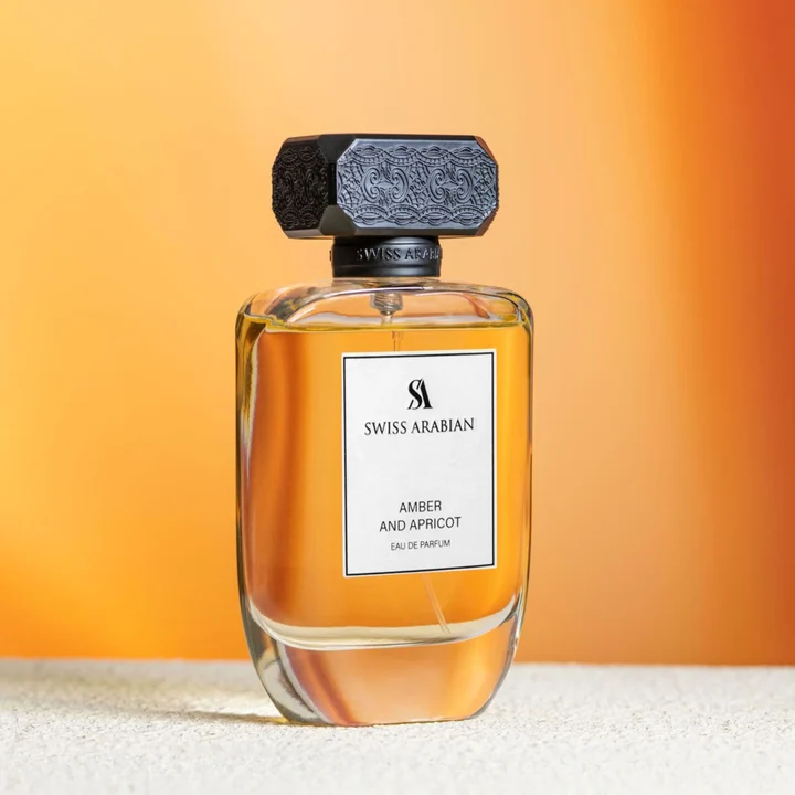 AMBER AND APRICOT - Image 4